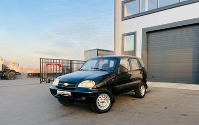 Chevrolet Niva I рестайлинг, 2006 год, 559 000 рублей, 1 фотография