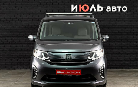 Honda Stepwgn IV, 2018 год, 2 365 000 рублей, 3 фотография