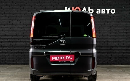 Honda Stepwgn IV, 2018 год, 2 365 000 рублей, 6 фотография