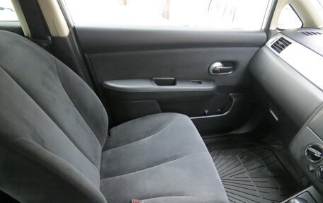 Nissan Tiida, 2011 год, 570 000 рублей, 17 фотография