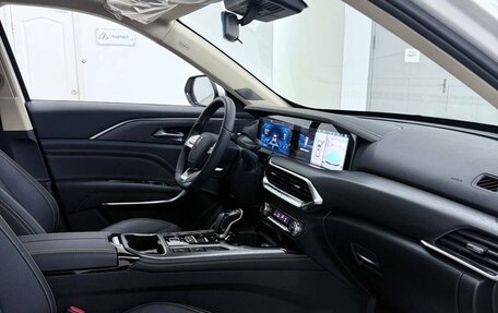 FAW Bestune T77, 2024 год, 2 448 000 рублей, 5 фотография