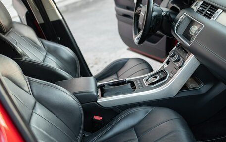 Land Rover Range Rover Evoque I, 2013 год, 2 000 000 рублей, 9 фотография