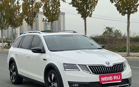Skoda Octavia, 2020 год, 1 390 000 рублей, 3 фотография