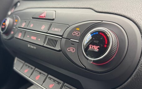 KIA Sorento III Prime рестайлинг, 2017 год, 3 350 000 рублей, 21 фотография