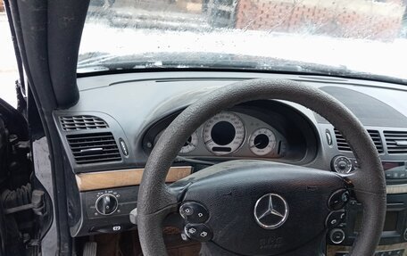 Mercedes-Benz E-Класс, 2008 год, 950 000 рублей, 15 фотография