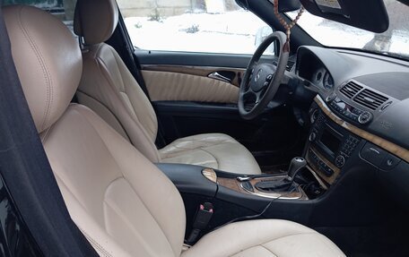 Mercedes-Benz E-Класс, 2008 год, 950 000 рублей, 10 фотография