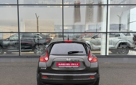 Nissan Juke II, 2011 год, 860 000 рублей, 5 фотография