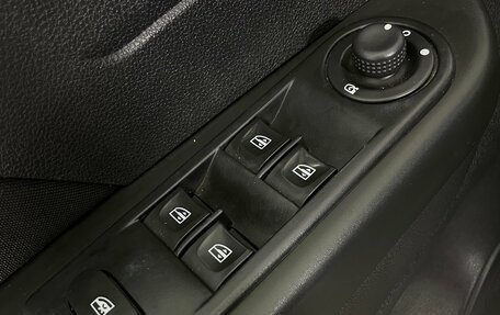 Renault Kaptur I рестайлинг, 2017 год, 1 304 000 рублей, 18 фотография