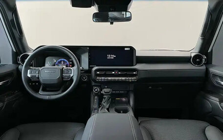 Toyota Land Cruiser Prado, 2024 год, 10 250 000 рублей, 22 фотография