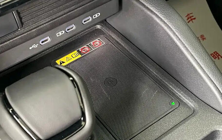 Toyota Land Cruiser Prado, 2024 год, 10 250 000 рублей, 27 фотография