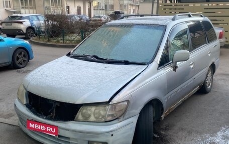 Nissan Presage I, 1999 год, 205 000 рублей, 2 фотография