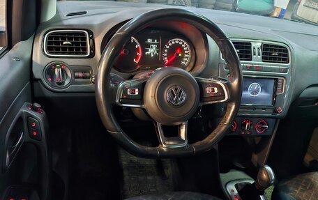 Volkswagen Polo VI (EU Market), 2019 год, 1 399 000 рублей, 2 фотография