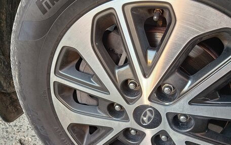 Hyundai Grand Starex Grand Starex I рестайлинг 2, 2019 год, 4 050 000 рублей, 20 фотография