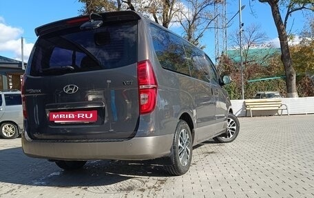 Hyundai Grand Starex Grand Starex I рестайлинг 2, 2019 год, 4 050 000 рублей, 18 фотография