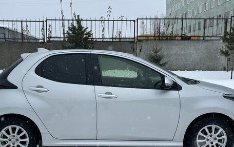 Toyota Yaris, 2020 год, 1 265 000 рублей, 2 фотография