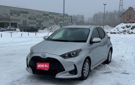 Toyota Yaris, 2020 год, 1 265 000 рублей, 7 фотография