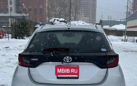 Toyota Yaris, 2020 год, 1 265 000 рублей, 4 фотография