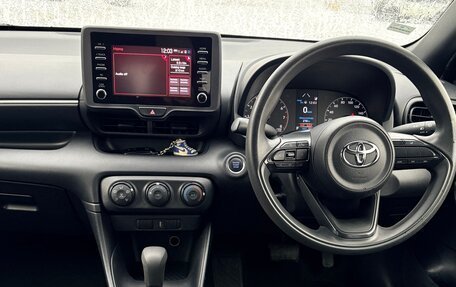 Toyota Yaris, 2020 год, 1 265 000 рублей, 12 фотография