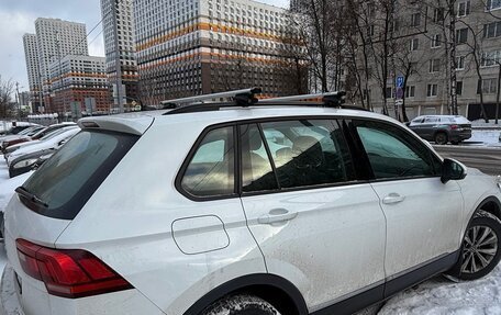 Volkswagen Tiguan II, 2021 год, 2 700 000 рублей, 3 фотография