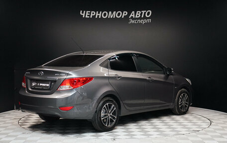 Hyundai Solaris II рестайлинг, 2012 год, 930 000 рублей, 5 фотография