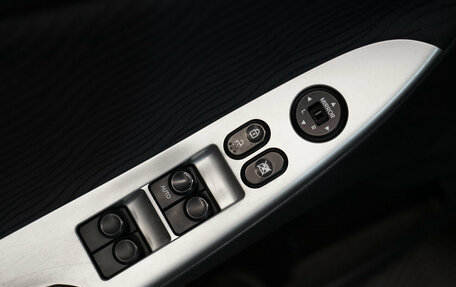 Hyundai Solaris II рестайлинг, 2012 год, 930 000 рублей, 10 фотография