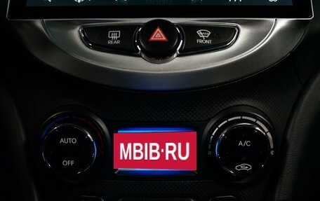 Hyundai Solaris II рестайлинг, 2012 год, 930 000 рублей, 15 фотография