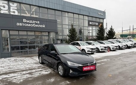 Hyundai Elantra VI рестайлинг, 2019 год, 1 379 000 рублей, 3 фотография