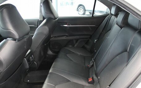 Toyota Camry, 2021 год, 3 250 000 рублей, 11 фотография