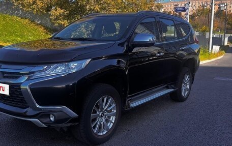 Mitsubishi Pajero Sport III рестайлинг, 2020 год, 3 000 000 рублей, 10 фотография