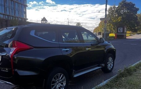 Mitsubishi Pajero Sport III рестайлинг, 2020 год, 3 000 000 рублей, 15 фотография