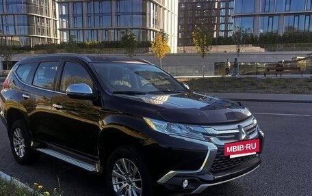 Mitsubishi Pajero Sport III рестайлинг, 2020 год, 3 000 000 рублей, 14 фотография