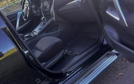 Mitsubishi Pajero Sport III рестайлинг, 2020 год, 3 000 000 рублей, 17 фотография