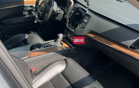 Volvo XC90 II рестайлинг, 2017 год, 3 800 000 рублей, 9 фотография