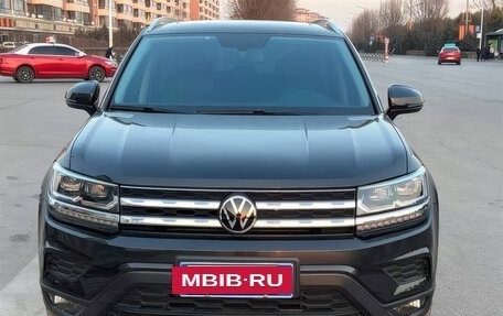 Volkswagen Tharu, 2022 год, 1 849 000 рублей, 3 фотография