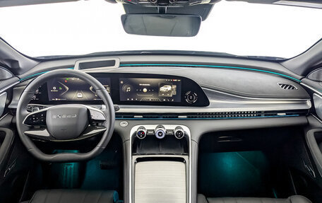 CheryExeed TXL, 2024 год, 4 200 000 рублей, 10 фотография