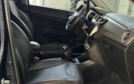 Brilliance V3 I рестайлинг, 2019 год, 1 348 000 рублей, 5 фотография