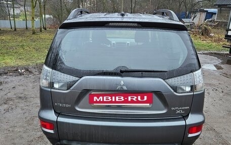 Mitsubishi Outlander III рестайлинг 3, 2011 год, 890 000 рублей, 3 фотография