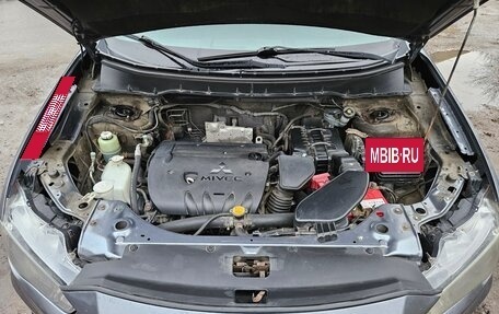 Mitsubishi Outlander III рестайлинг 3, 2011 год, 890 000 рублей, 7 фотография