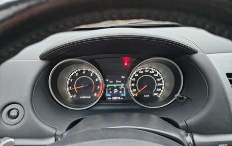 Mitsubishi Outlander III рестайлинг 3, 2011 год, 890 000 рублей, 11 фотография