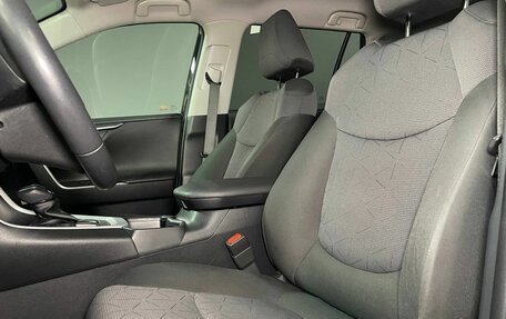 Toyota RAV4, 2020 год, 4 000 000 рублей, 7 фотография