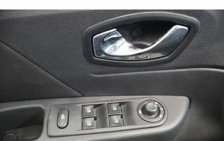 Renault Kaptur I рестайлинг, 2016 год, 1 340 000 рублей, 12 фотография