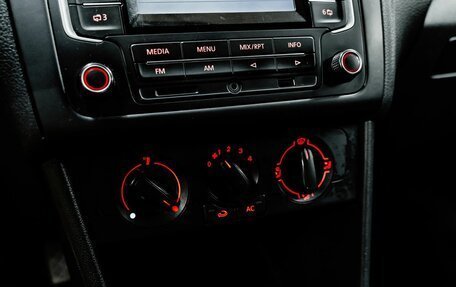 Volkswagen Polo VI (EU Market), 2014 год, 544 500 рублей, 18 фотография