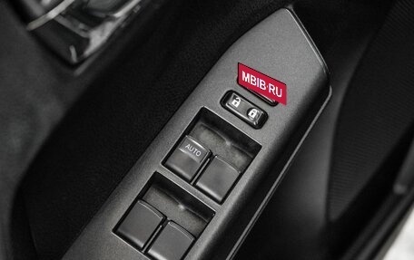 Toyota RAV4, 2017 год, 1 930 000 рублей, 15 фотография