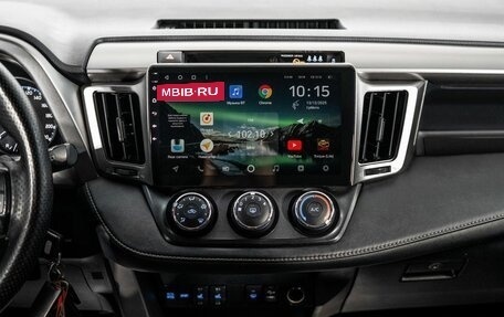 Toyota RAV4, 2017 год, 1 930 000 рублей, 11 фотография