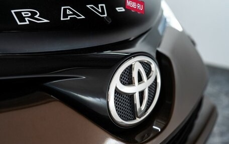 Toyota RAV4, 2017 год, 1 930 000 рублей, 20 фотография