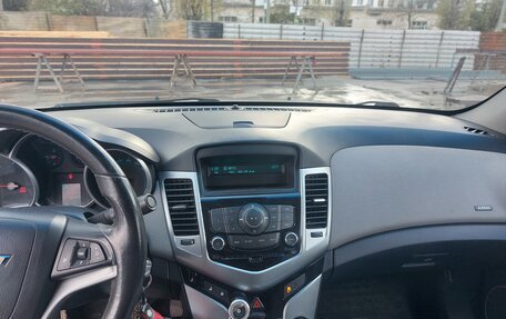 Chevrolet Cruze II, 2012 год, 810 000 рублей, 8 фотография