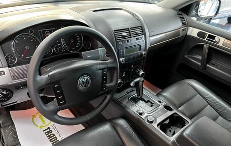 Volkswagen Touareg III, 2005 год, 995 000 рублей, 9 фотография