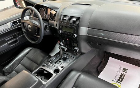 Volkswagen Touareg III, 2005 год, 995 000 рублей, 14 фотография