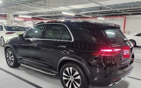 Mercedes-Benz GLE, 2024 год, 13 000 000 рублей, 4 фотография