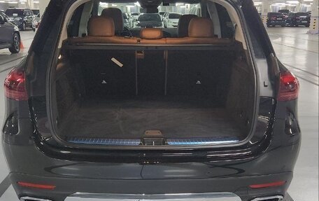 Mercedes-Benz GLE, 2024 год, 13 000 000 рублей, 28 фотография